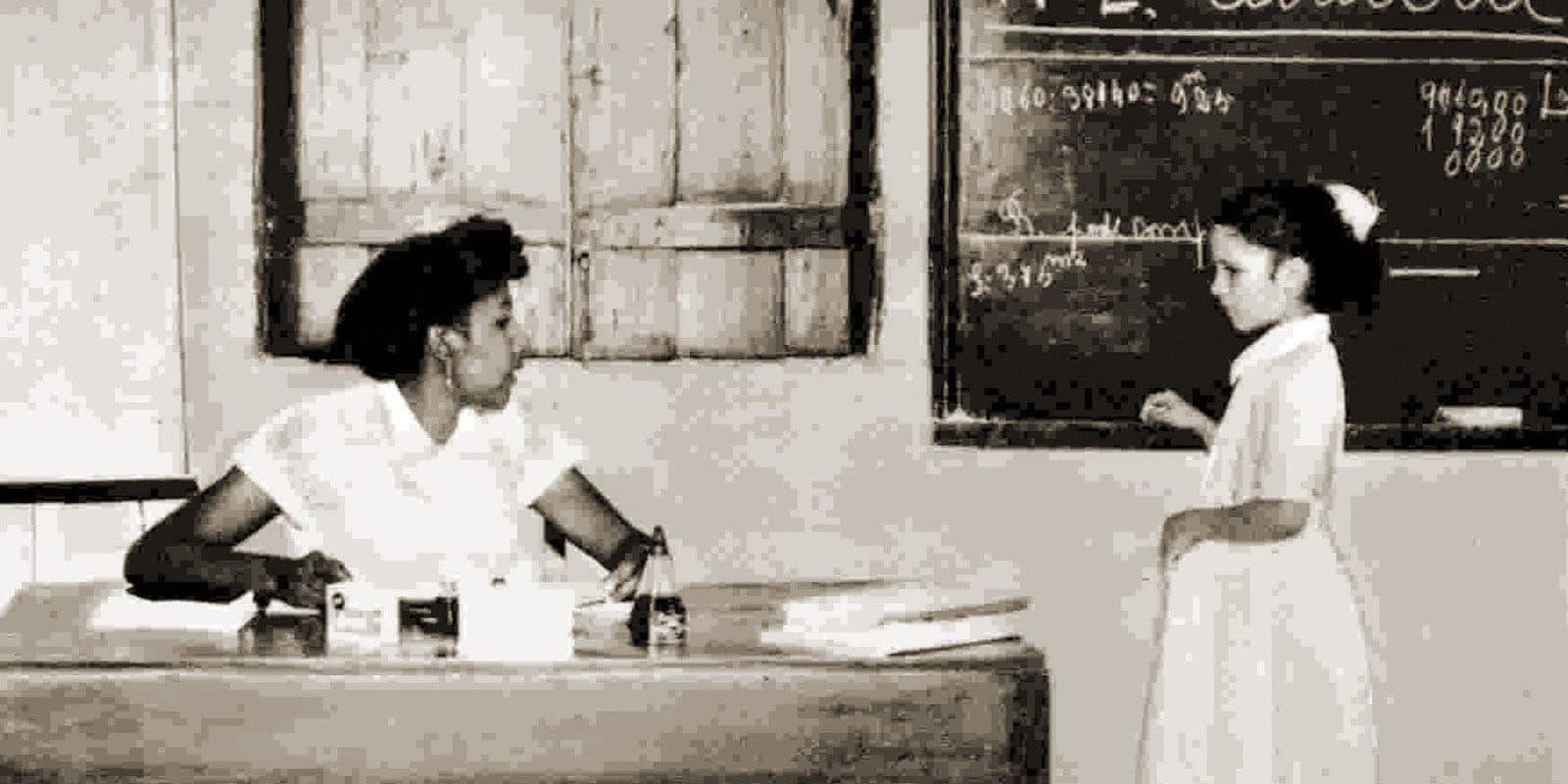 Deve a professora casar?