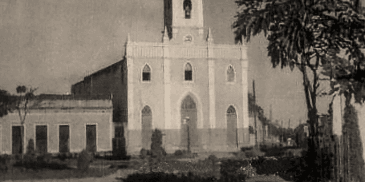 Praça de Nossa Senhora das Graças na Levada